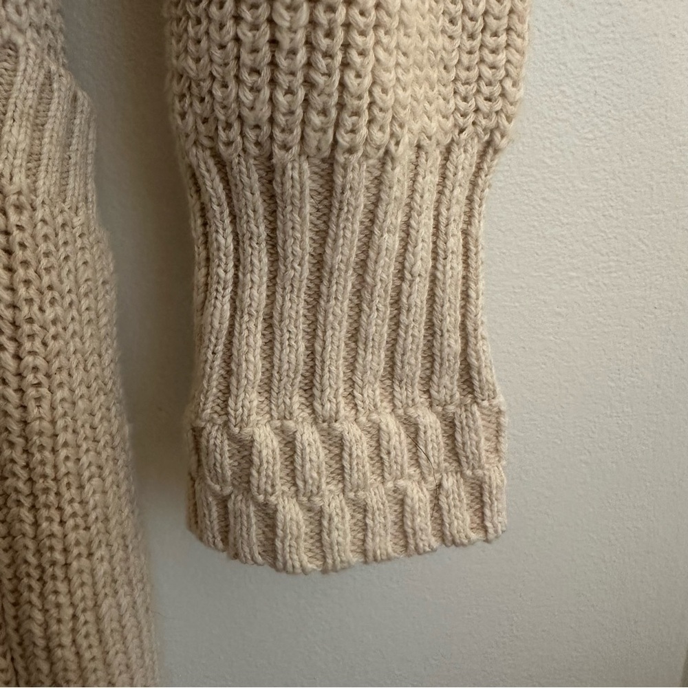 Free People Its Alright Cardi Beige Women Size Medium Chunky Knit Pocket Buttons - Picture 5 of 16